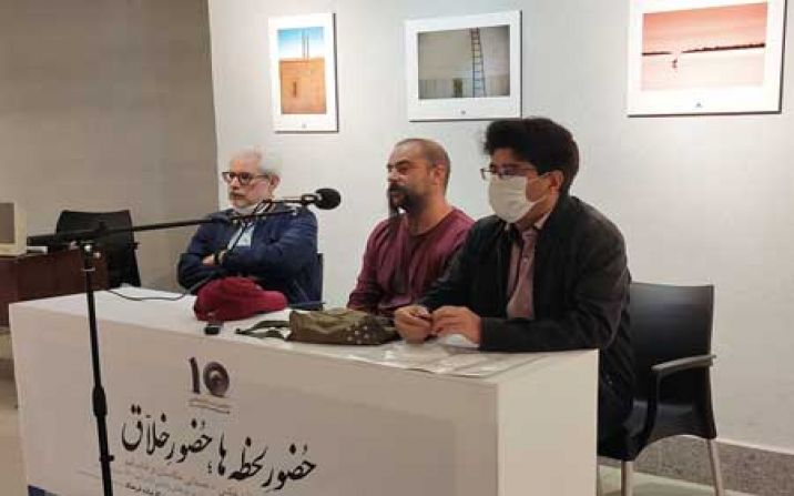 برگزاری جلسه نقد و بررسی دهمین دوسالانه عکس هنرمندان قم برگزاری جلسه نقد و بررسی دهمین دوسالانه عکس هنرمندان قم